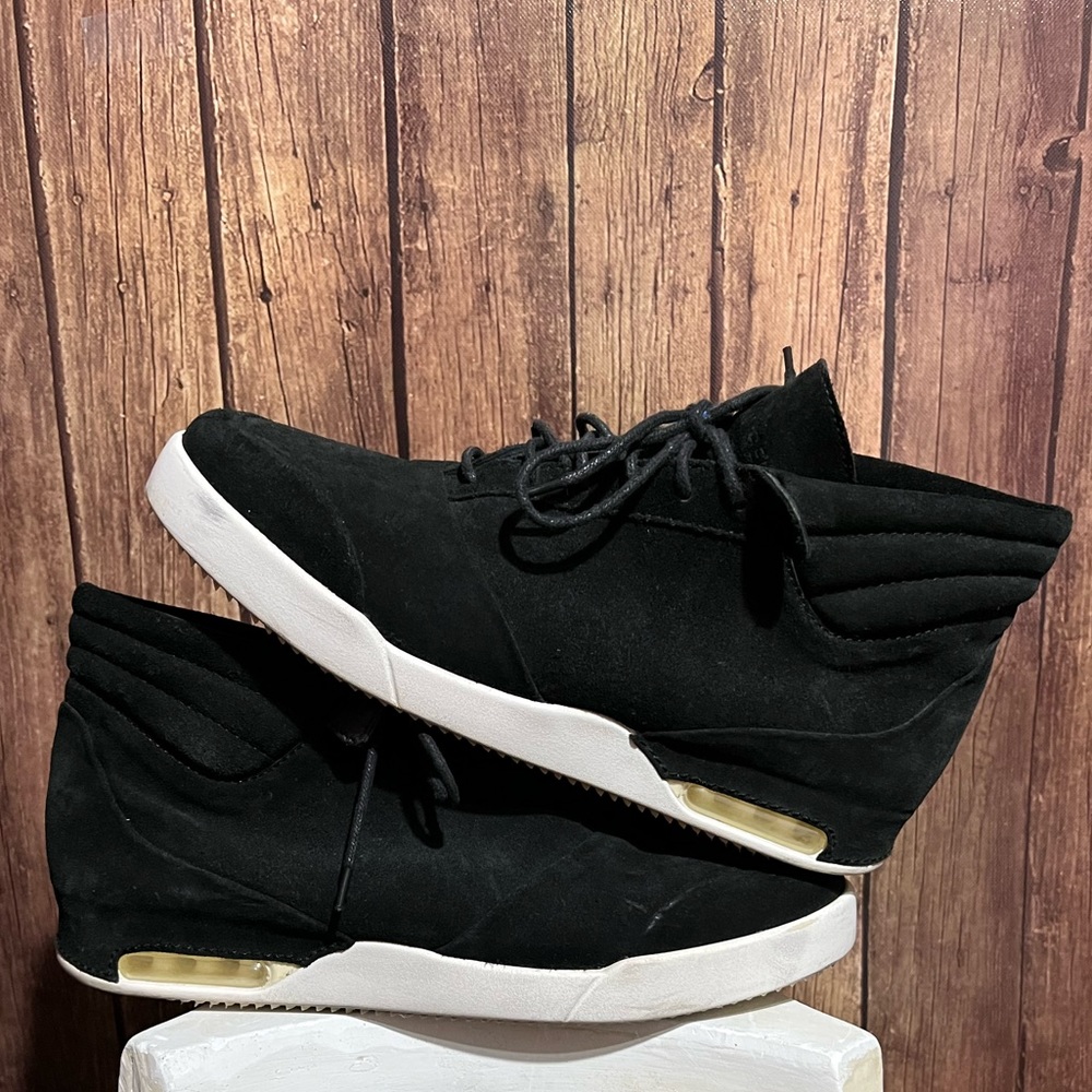 2017 John Geiger 001 Black/White Mens Shoe Size 12.